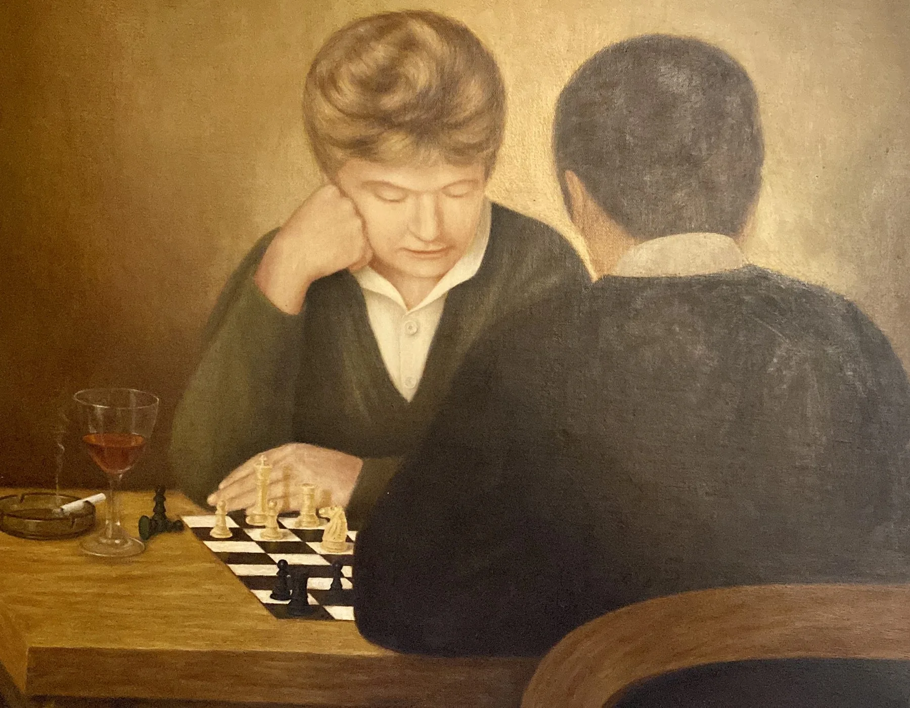 Partie d'échecs, huile sur toile de Walter Stasierowski : un jeune garçon accoudé face à un homme de dos devant un échiquier, un verre de vin posé près du plateau.